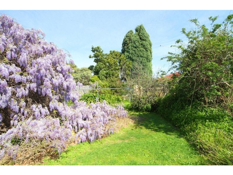 25 Sheila Street, Preston VIC 3072