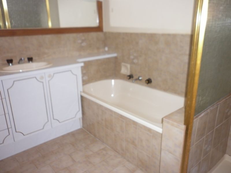 1/3 Fordham Road, Reservoir VIC 3073