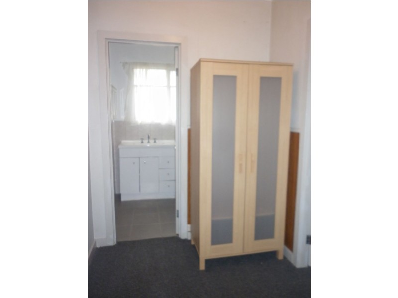 28 Nisbett Street, Reservoir VIC 3073