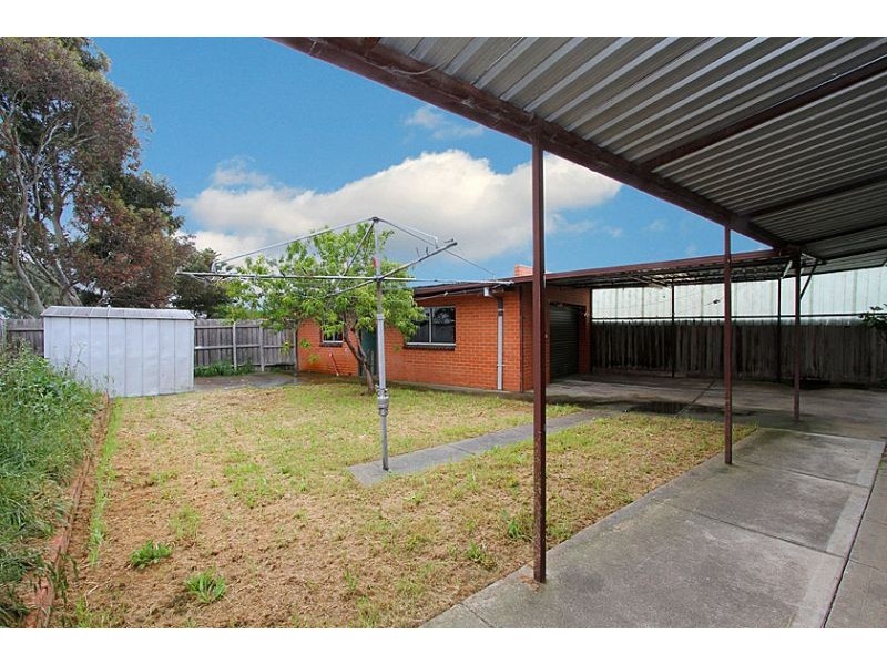25 Kenna Drive, Lalor VIC 3075