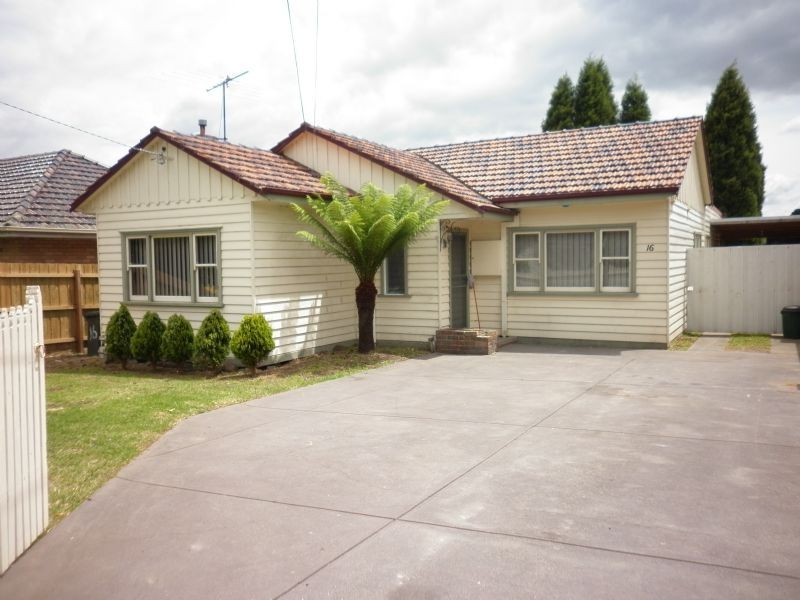 16 Glasgow Avenue, Reservoir VIC 3073