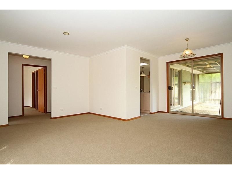 2/19 Kenilworth Street, Reservoir VIC 3073