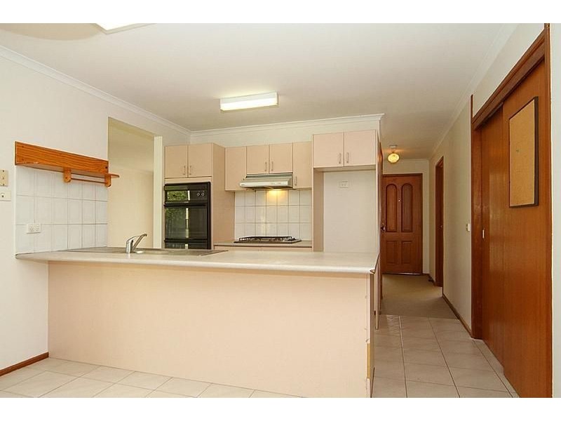 2/19 Kenilworth Street, Reservoir VIC 3073