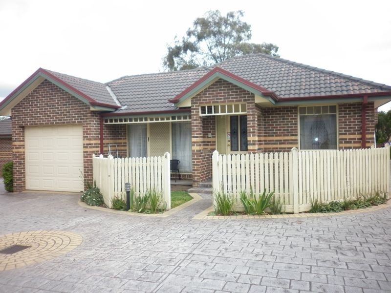 8/180-184 Broadway, Reservoir VIC 3073