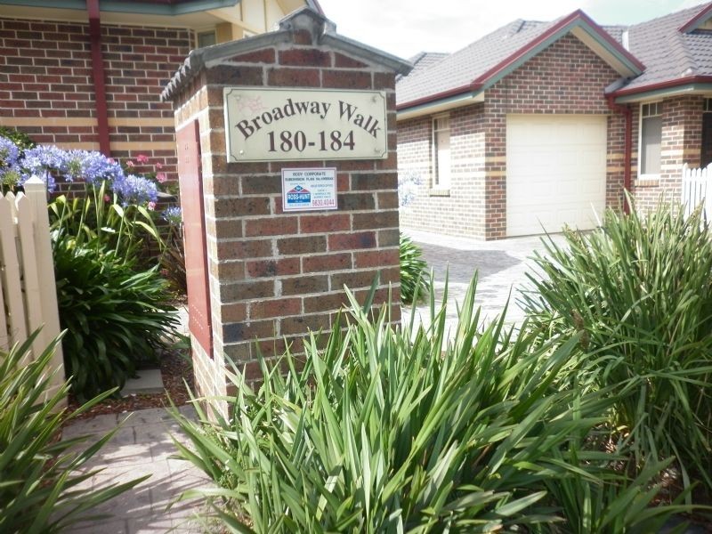 8/180-184 Broadway, Reservoir VIC 3073