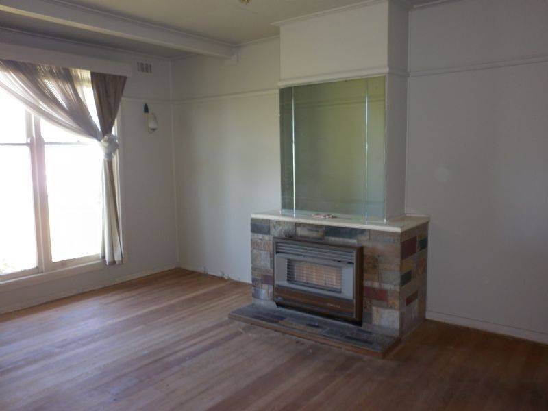 821 Plenty Road, Reservoir VIC 3073