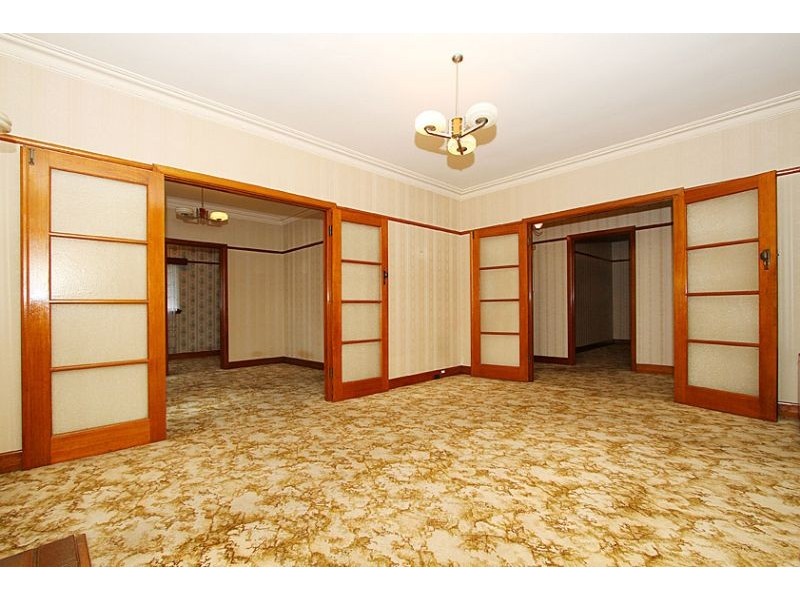 141 Bell Street, Preston VIC 3072