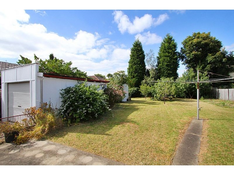 141 Bell Street, Preston VIC 3072