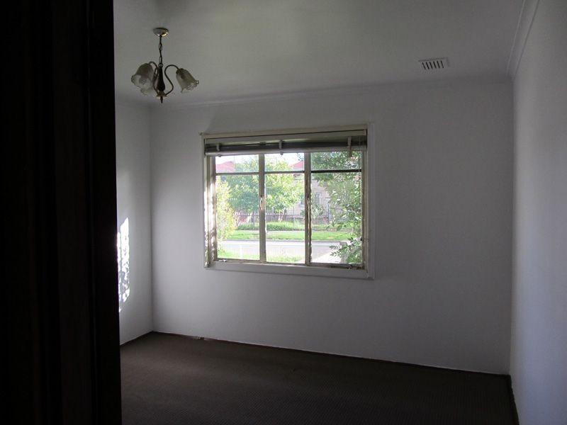 30 Newton Street, Reservoir VIC 3073