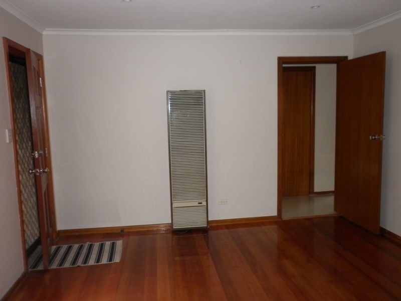 4/60 Henty Street, Reservoir VIC 3073