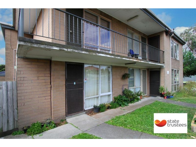 1/194 Purinuan Road, Reservoir VIC 3073