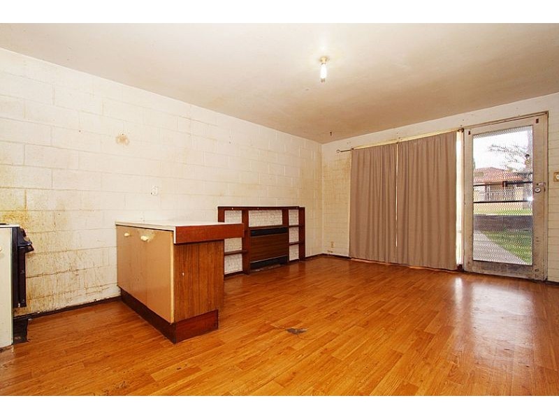 1/194 Purinuan Road, Reservoir VIC 3073