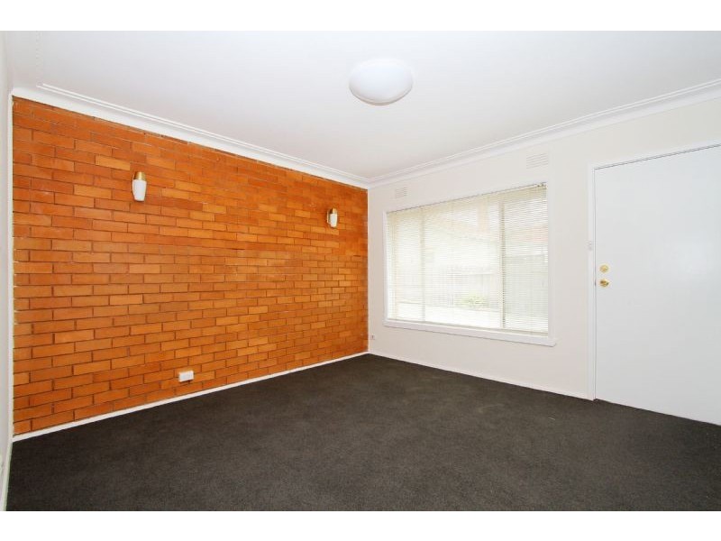 4/67 Kingwilliam Street, Reservoir VIC 3073