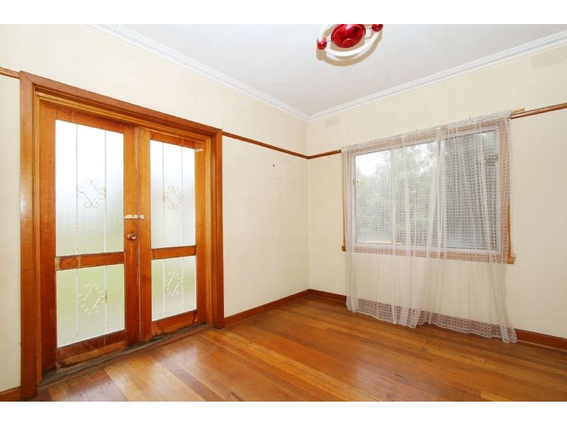 101 Henty Street, Reservoir VIC 3073