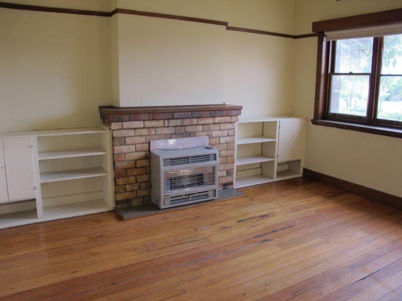 15 Kenilworth Street, Reservoir VIC 3073