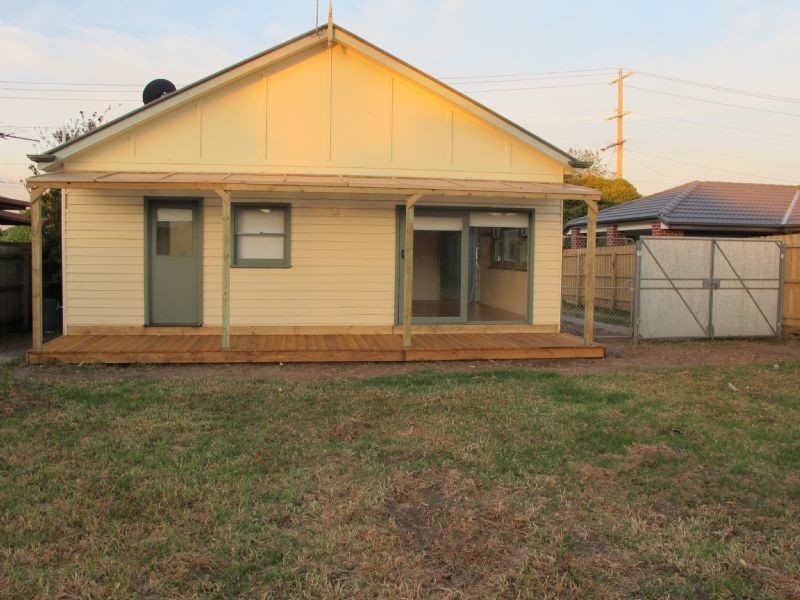 19 Goulburn Avenue, Reservoir VIC 3073