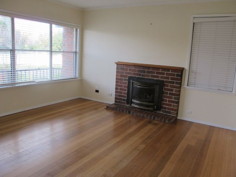 12 North Road, Reservoir VIC 3073
