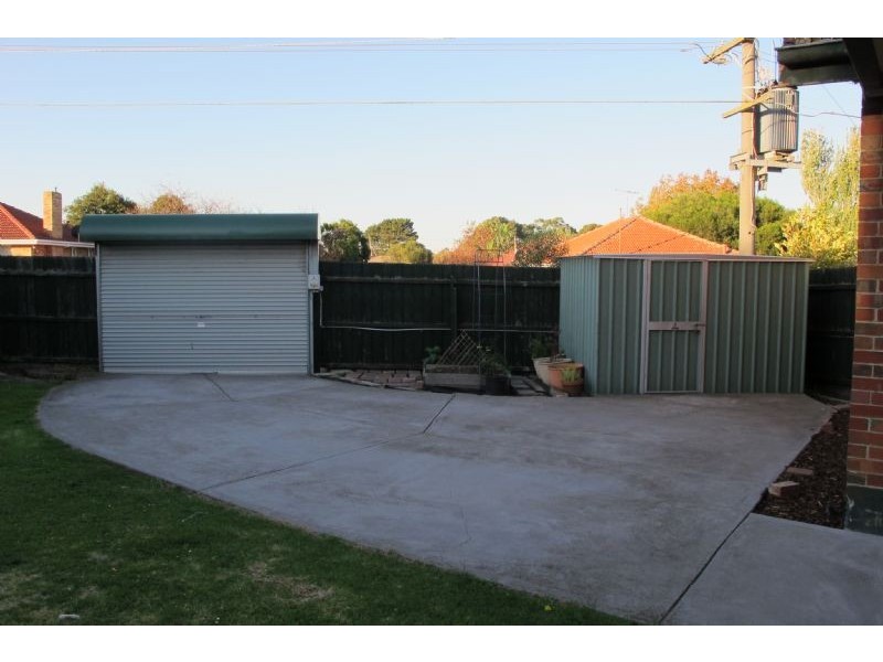 12 North Road, Reservoir VIC 3073