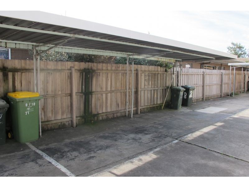 10/71 Pine Street, Reservoir VIC 3073