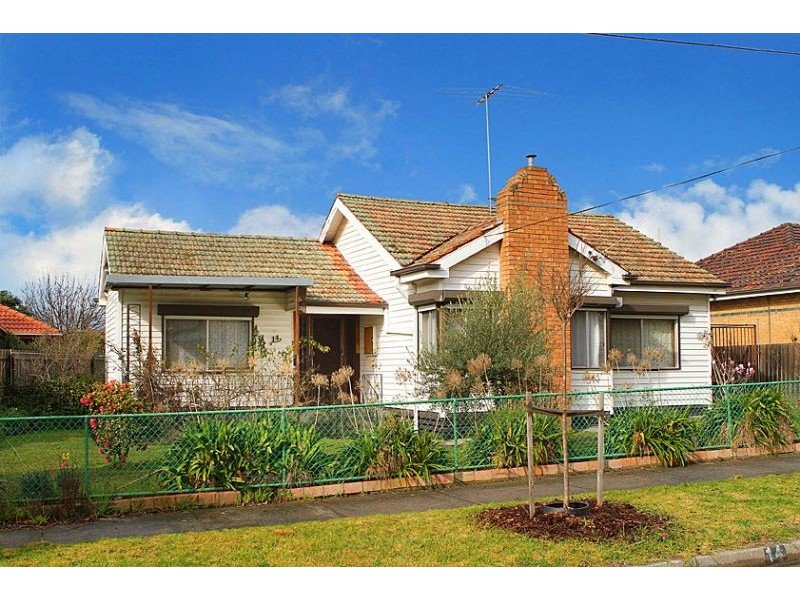 14 Suffolk Street, Reservoir VIC 3073