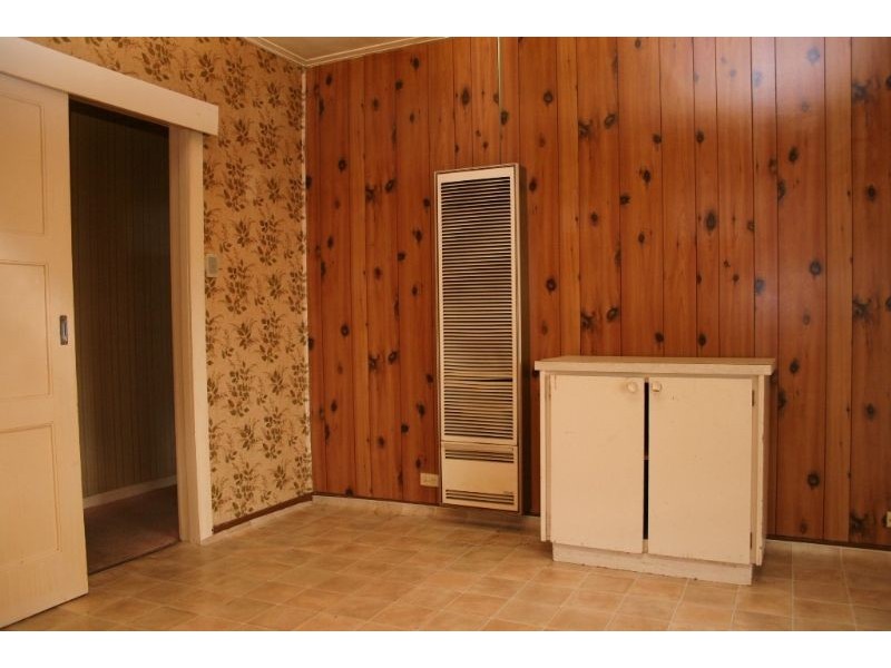 7 Cuthbert Road, Reservoir VIC 3073