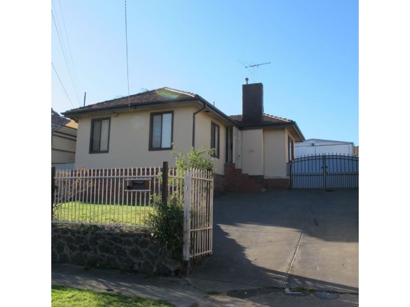 110 Summerhill Road, Reservoir VIC 3073