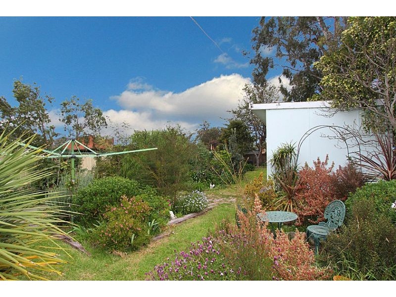 75 Winter Crescent, Reservoir VIC 3073