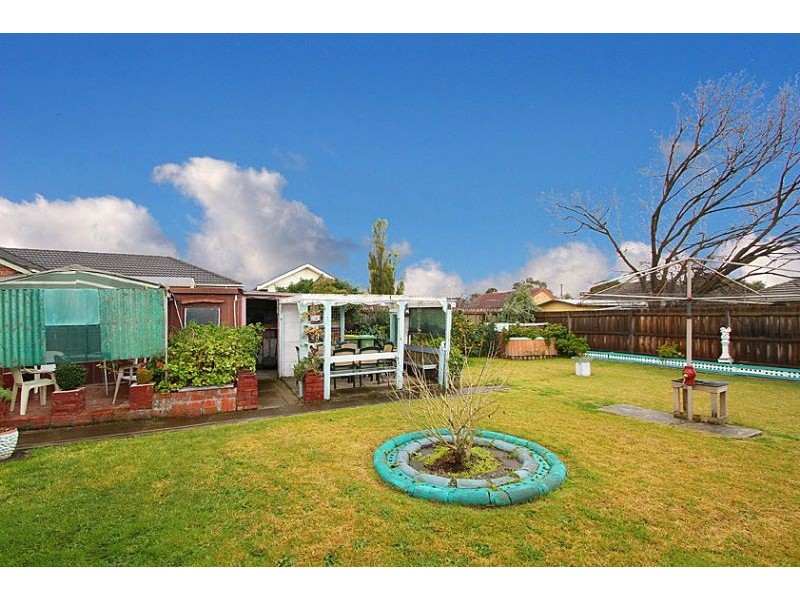 20 Keilor Avenue, Reservoir VIC 3073