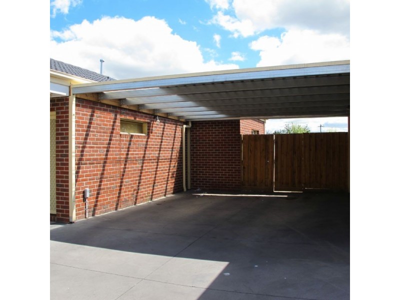 3/3 Mahoneys Road, Reservoir VIC 3073