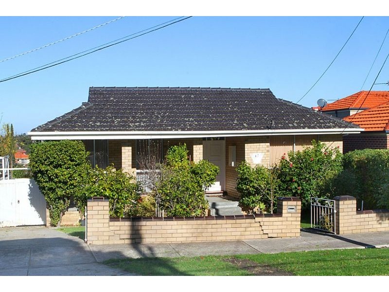 67 Purinuan Road, Reservoir VIC 3073