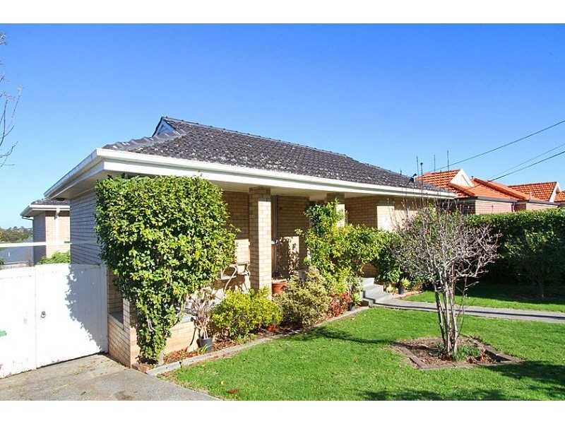 67 Purinuan Road, Reservoir VIC 3073