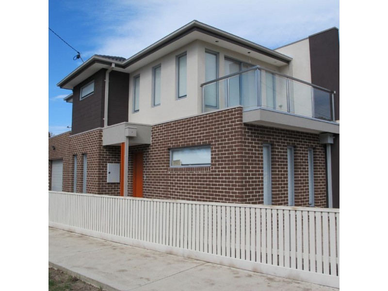 2/1 Nisbett Street, Reservoir VIC 3073