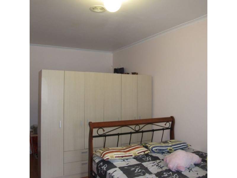 1/2 Burkitt Court, Preston VIC 3072