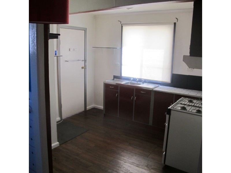 6A Charles Street, Thomastown VIC 3074