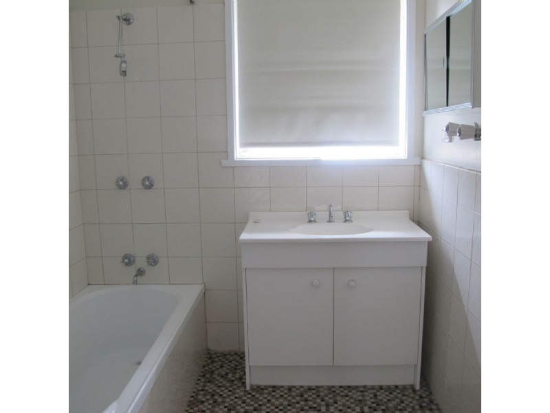 4/30 Delaware Street, Reservoir VIC 3073