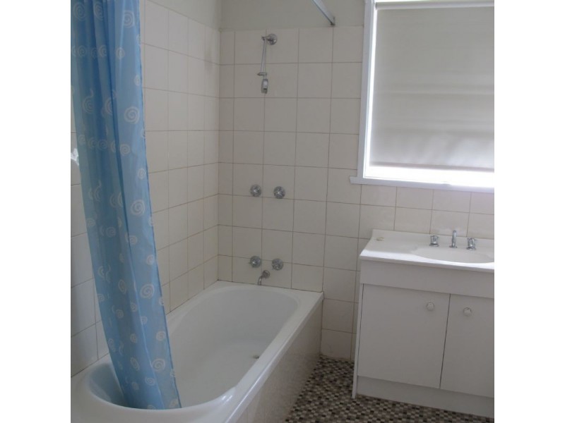 4/30 Delaware Street, Reservoir VIC 3073