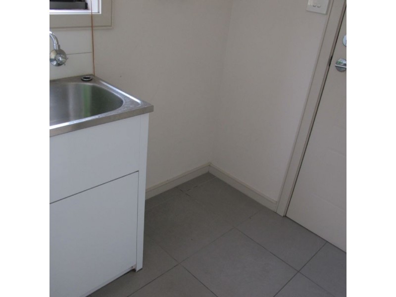 3/29 Storey Road, Reservoir VIC 3073