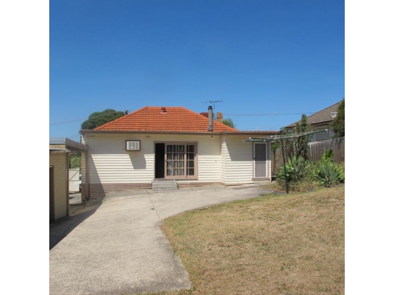 90 St Vigeons Road, Reservoir VIC 3073