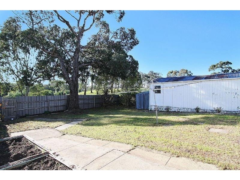 42 Winter Crescent, Reservoir VIC 3073