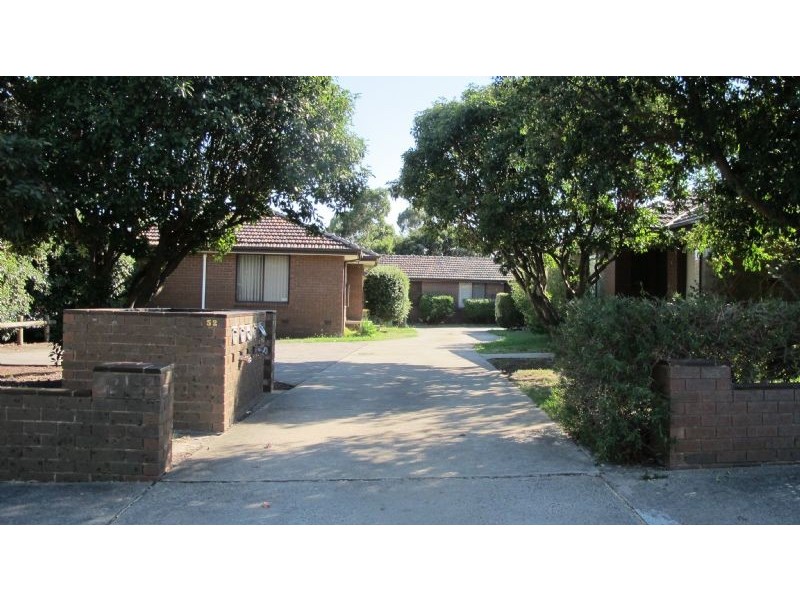 2/52 Barry Street, Reservoir VIC 3073