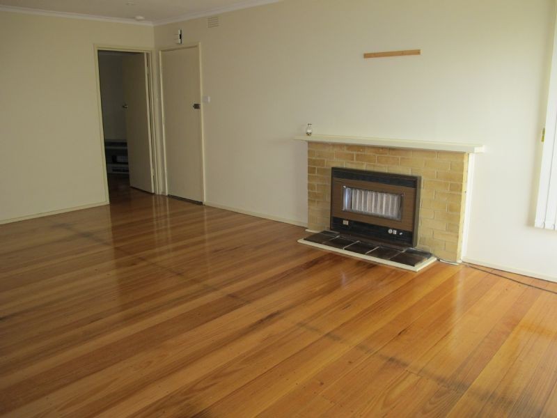 10 Ash Street, Thomastown VIC 3074