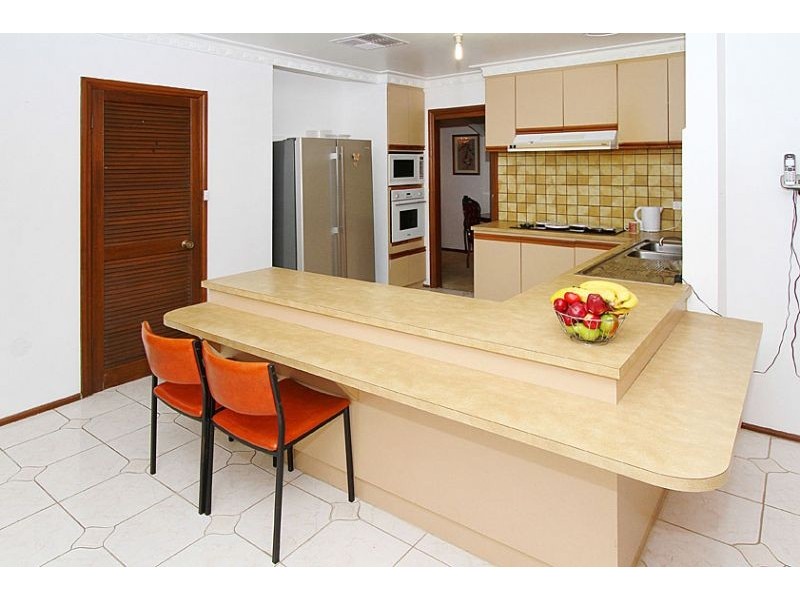 125 Warralong Avenue, Greensborough VIC 3088