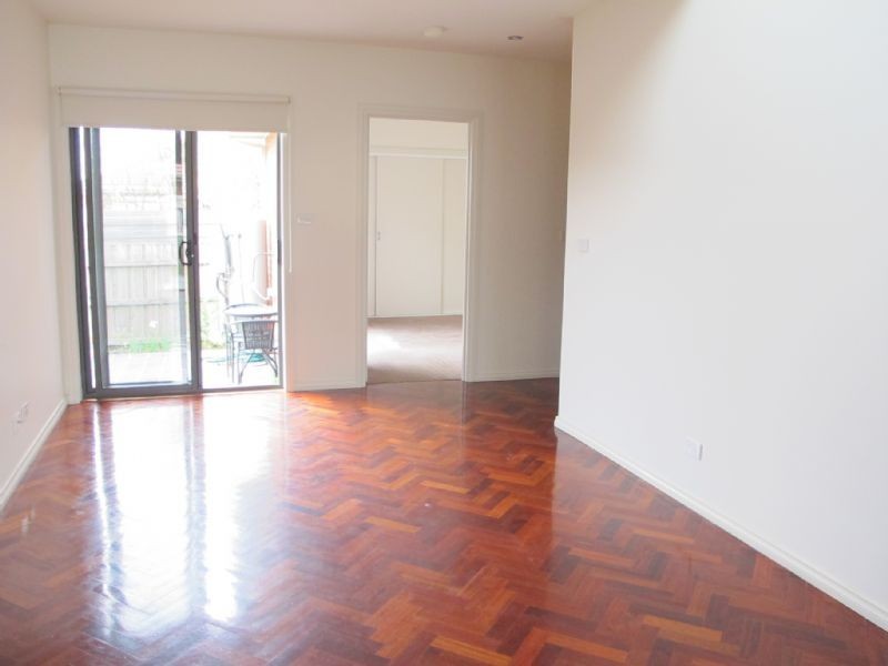 4/43 Chaleyer Street, Reservoir VIC 3073