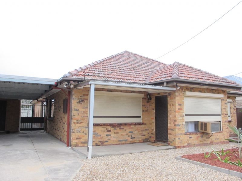 44 Sturdee Street, Reservoir VIC 3073