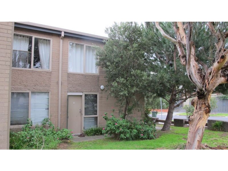 4/194 Purinuan Road, Reservoir VIC 3073