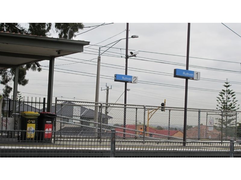 4/194 Purinuan Road, Reservoir VIC 3073