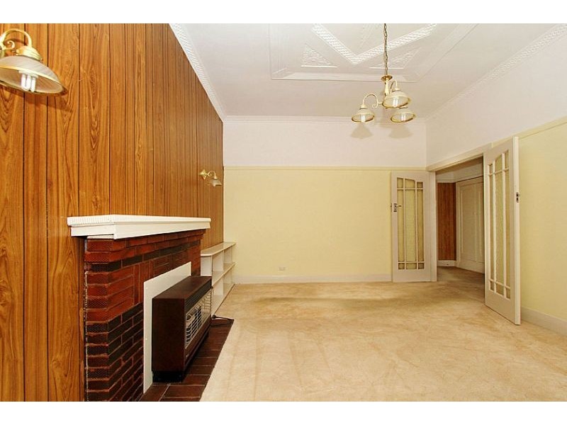 24 Tynan Street, Preston VIC 3072