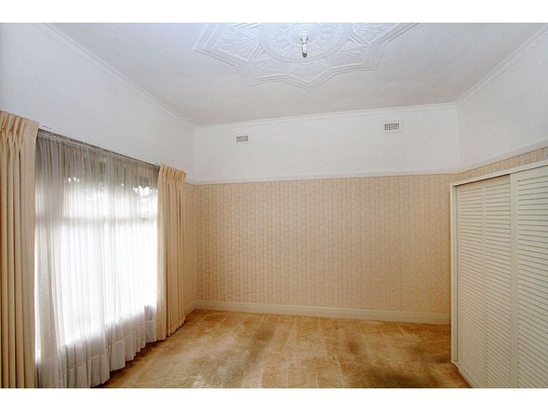 24 Tynan Street, Preston VIC 3072