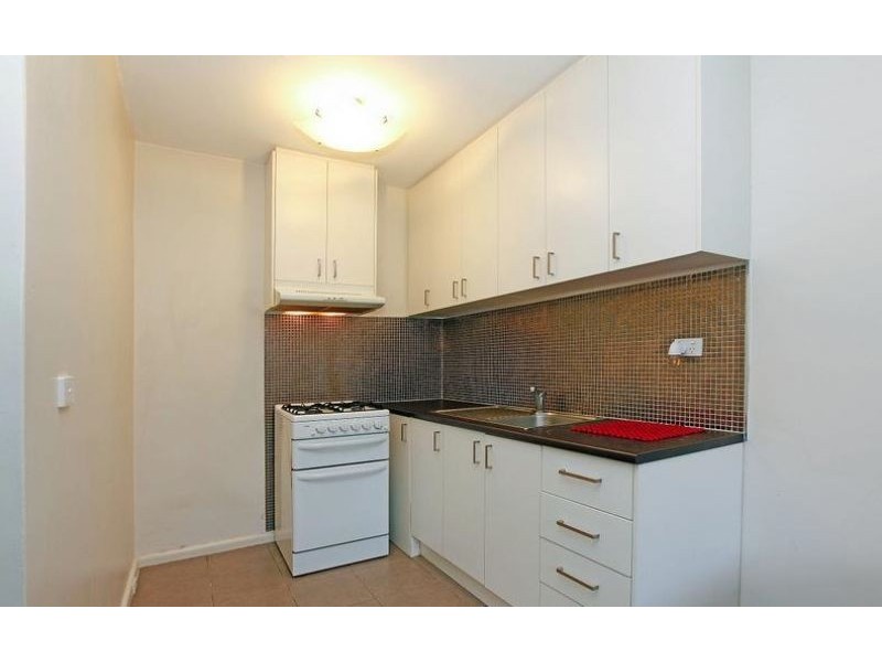 3/72 Kingwilliam Street, Reservoir VIC 3073