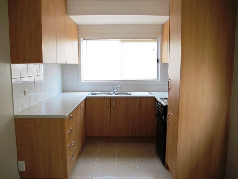 1/24 Nisbett Street, Reservoir VIC 3073